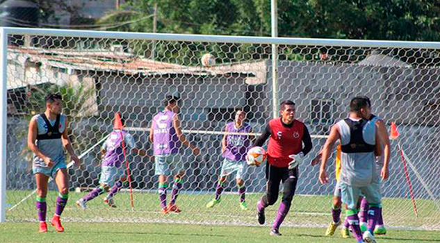Llegaron dos ex atlistas a Tiburones Llegaron dos ex atlistas a Tiburones