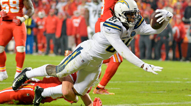 Los Chargers remontan y vencen a los Chiefs en el último instante Los Chargers remontan y vencen a los Chiefs en el último instante