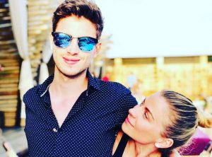 Ludwika Paleta derrite las redes con foto de sus gemelos