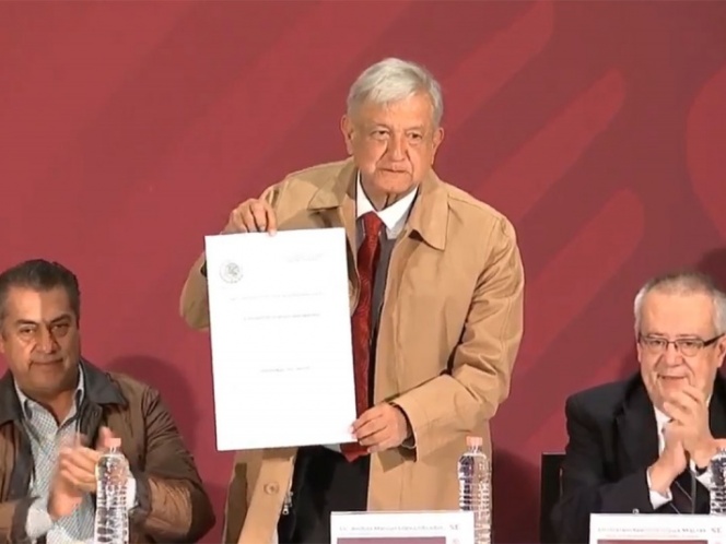 López Obrador anuncia reducción de 50% al IVA en frontera norte