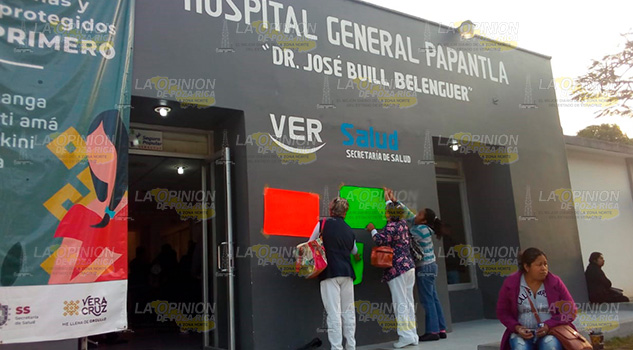 Protestan por la destitución de director del hospital de Papantla