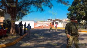 Realizan simulacro en terminal portuaria de Pemex Realizan simulacro en terminal portuaria de Pemex