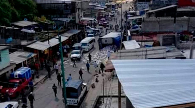 Tráiler se queda sin frenos en Chiapas; deja un muerto y 3 heridos Tráiler se queda sin frenos en Chiapas; deja un muerto y 3 heridos