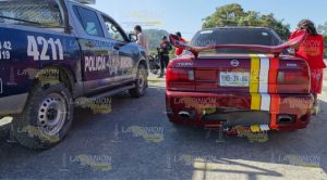 Veloz motocicleta y automóvil provocan accidente en la carretera Tihuatlán-Álamo