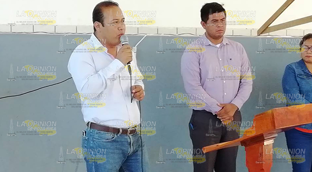 Perversidad del alcalde de Cazones De Herrera, Ver