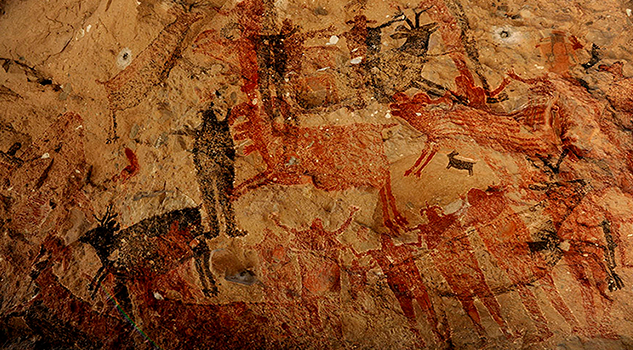 Esta semana, expertos internacionales en arte rupestre recorren las pinturas “Gran Mural” de BCS