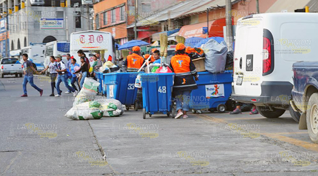 Duplican trabajos de limpieza deja la navidad 250 Toneladas de basura