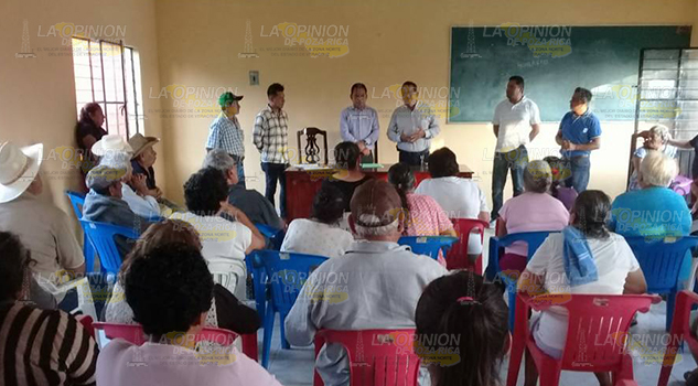 Linea de transporte público deja de brindar servicio en Papantla