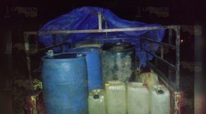 Abandonan carga de hidrocarburo en Huauchinango