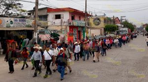 400 Pueblos piden liberación de 9 vehículos en corralón de Álamo 400 Pueblos piden liberación de 9 vehículos en corralón de Álamo