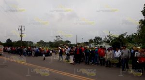 400 Pueblos piden liberación de 9 vehículos en corralón de Álamo 400 Pueblos piden liberación de 9 vehículos en corralón de Álamo