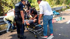 Pozarricenses a punto de matarse en la Ozuluama - Tampico Alto A punto de matarse en accidente en Ozuluama, cuatro lesionados