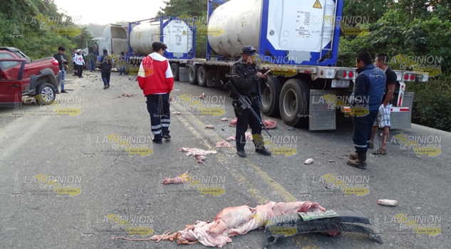 Brutal encontronazo deja una persona lesionada en el km 20 + 800 del tramo carretero Álamo-Tihuatlán