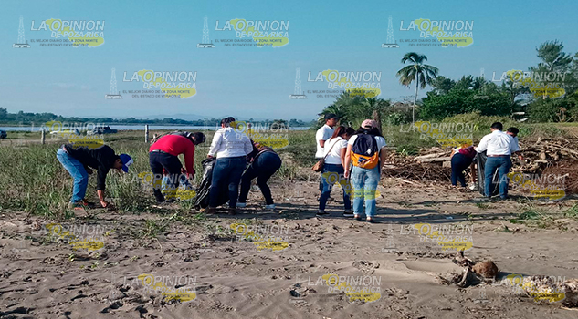 Retoma Tecolutleños de Corazón, actividades de limpieza