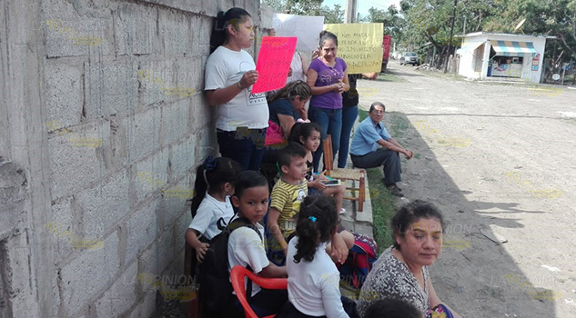 Exigen construcción de jardín de niños en Naranjos Exigen construcción de jardín de niños en Naranjos