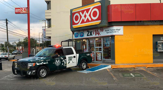 Imparables atracos a OXXO'S en Poza Rica Imparables atracos a OXXO'S en Poza Rica
