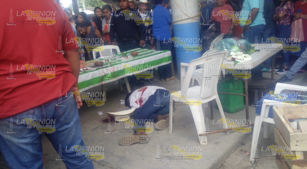 Ejecutado en el tianguis de Platón Sánchez