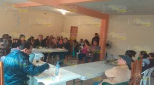 No quieren a directora en primaria de Tuxpan No quieren a directora en primaria de Tuxpan