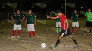 Oilers conquista el punto extra Oilers conquista el punto extra