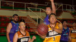Orinegros arranca con el pie derecho en la Liga Municipal de Baloncesto Orinegros arranca con el pie derecho en la Liga Municipal de Basquetbol