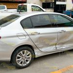 Particular le cortó la circulación a un taxi Particular le cortó la circulación a un taxi