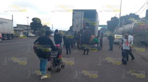 Se mueve Caravana Migrante de refugio en Tierra Blanca Se mueve Caravana Migrante de refugio en Tierra Blanca