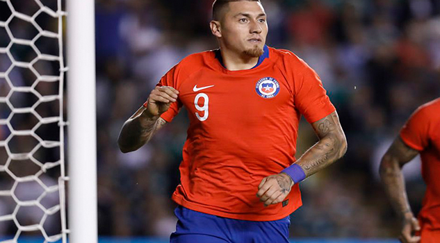 Bajo 'advertencia' de Benfica, Nico Castillo por fin fichó con América
