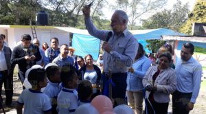 Alcalde inaugura aula en Nuevo Paso Real