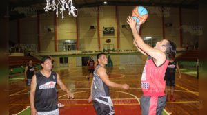 Chicanos gana tranquilo