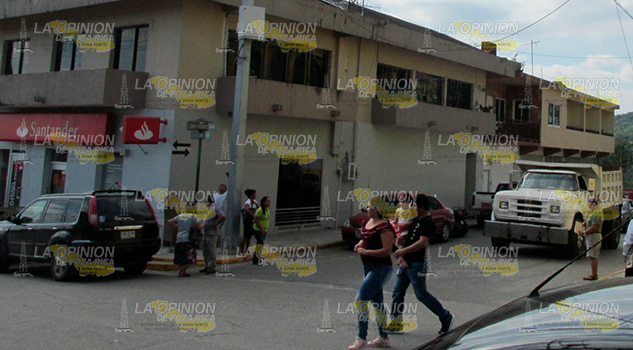 Ya podrá pagarse tenencia en las oficinas de Hacienda, pero con tarjetas bancarias