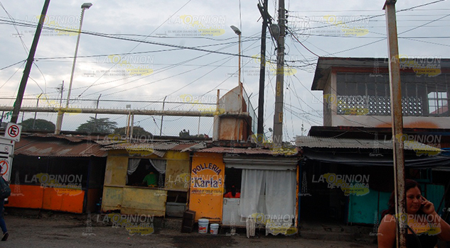 Riesgo de incendio en el mercado municipal de Cerro Azul
