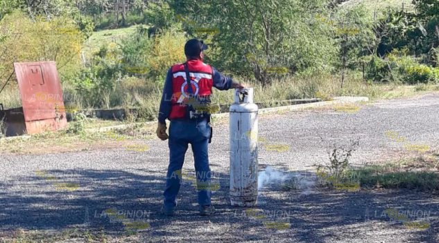 ¡Alarma por fugas de gas en la colonia La Curva de Cerro Azul!