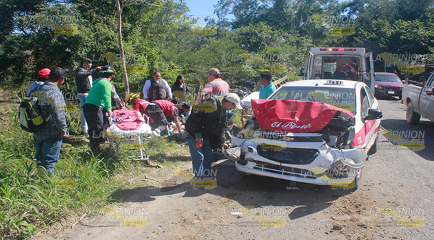 ¡Cuatro heridos en choque!, en la carretera federal Huejutla- Chalma