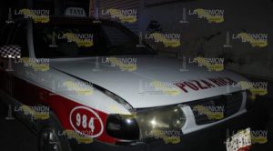 Hallan taxi desvalijado y con huellas de violencia el la colonia Villas de las Flores