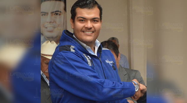 Cambian a oficial Mayor en Álamo