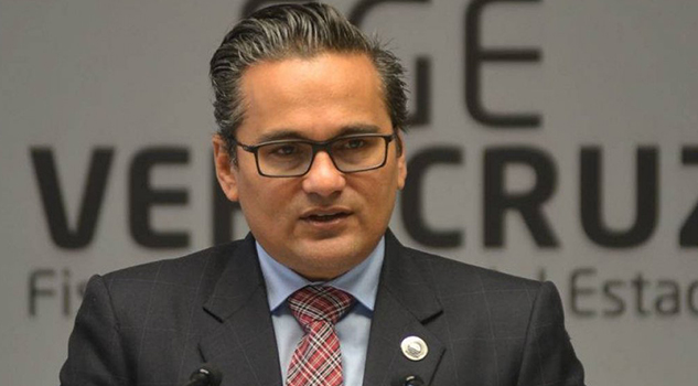 Jorge Winckler, fiscal de Veracruz, se enfrenta a juicio político