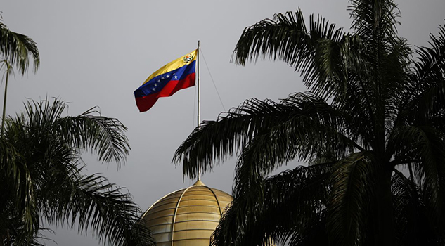 Maduro no se merece una segunda oportunidad; su elección no fue libre: exmagistrado