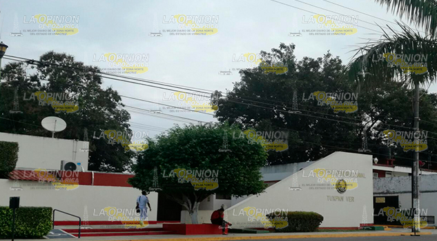 Hieren a elementos de la marina en Tuxpan