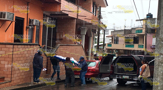 Encuentran a profesor sin vida en el interior de su domicilio en Tuxpan
