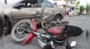 Motociclistas y taxistas, sin frenos