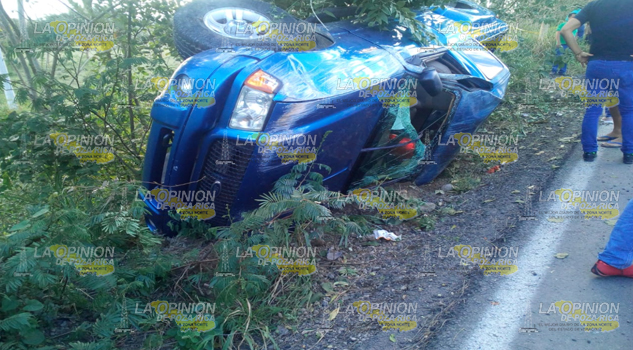 Fallece otro niño tras volcadura en la carretera Naranjos-Chontla
