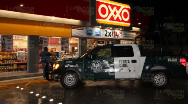 Enésimo asalto a Oxxo en la Tepeyac