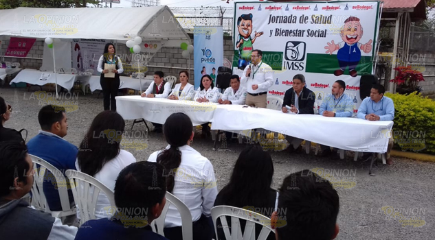 Acercan a los trabajadores a servicios de salud integral del programa PrevenIMSS