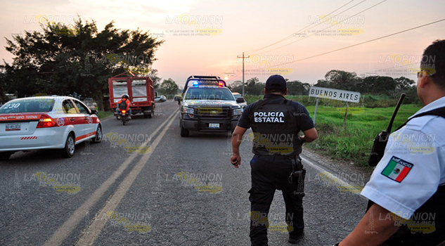 Roban cargamento de harina en la carretera Tuxpan-Tampico