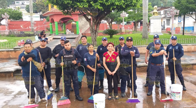 Rescatan espacios públicos en Espinal