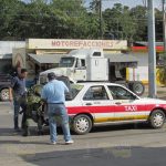 Elementos del ejercito, policía municipal y estatal montan operativo en Tihuatlán