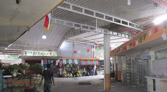 Nuevo proyecto para el mercado en Tihuatlán