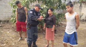 Empleado de bar causa destrozos en casa de su madre, en Tlapacoyan