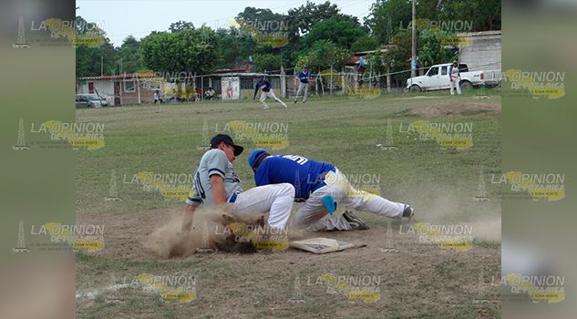 Primer duelo por el titulo