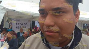¡Les quitan el trabajo a camioneros de Tuxpan! ¡Les quitan el trabajo a camioneros de Tuxpan!